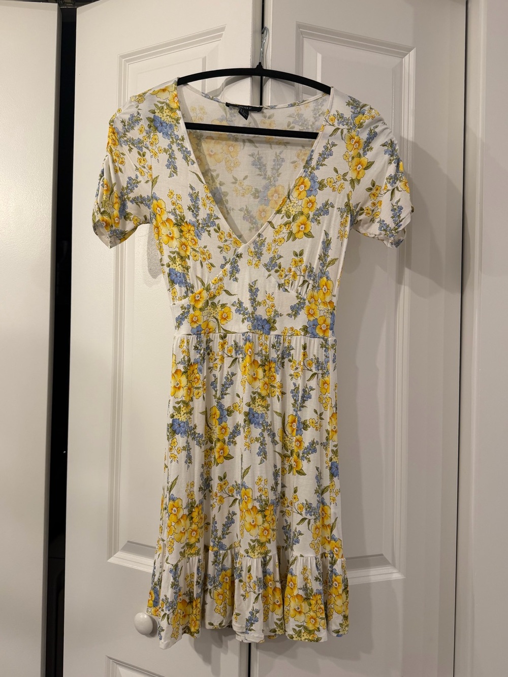 Forever 21 White Floral Midi Dress with Yellow & Blue Flowers